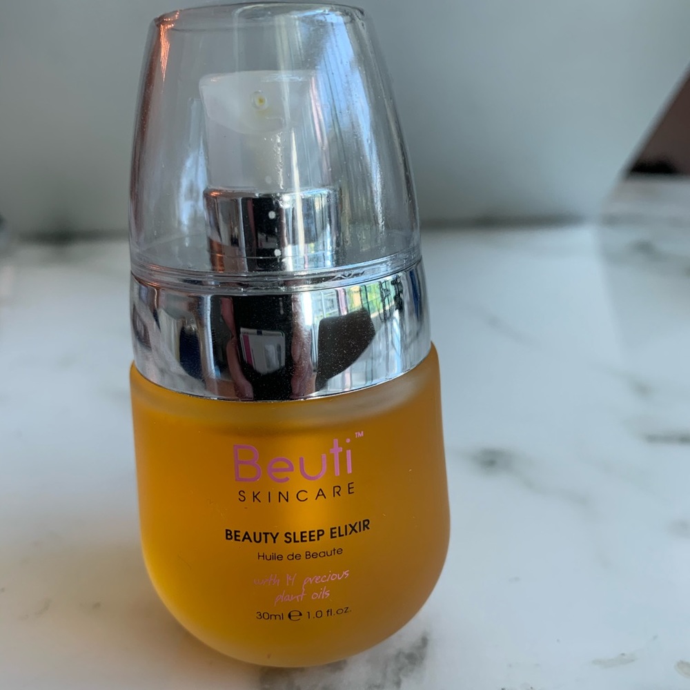 Beuti Skincare Beauty Sleep Elixir facial oil